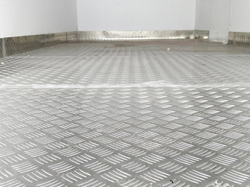 Anti-Skid Aluminum Floor